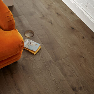 Chepstow Planed Antique Oak1