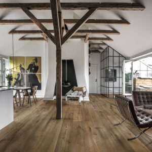 Alternative view of Kahrs Rifugio Oak Branca